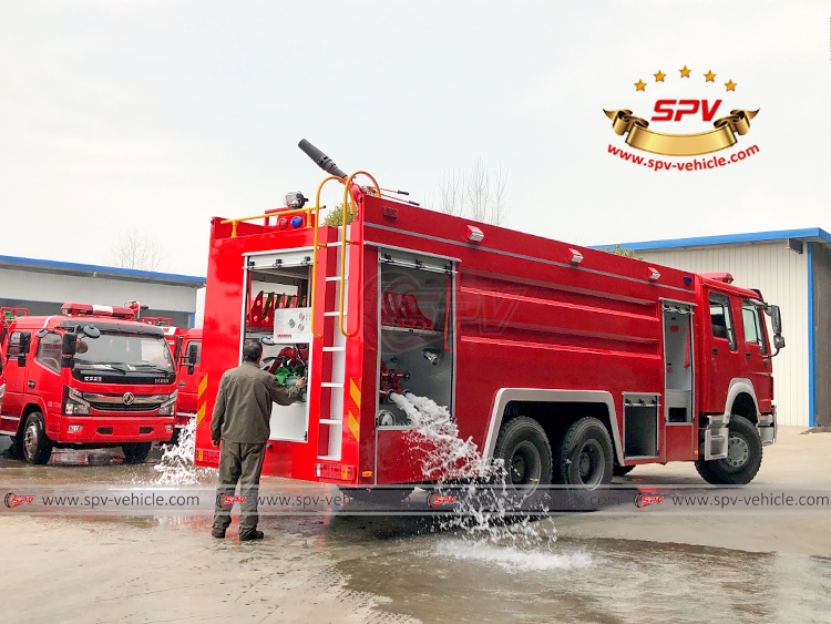 Foam Fire Tanker Sinotruk - Discharge